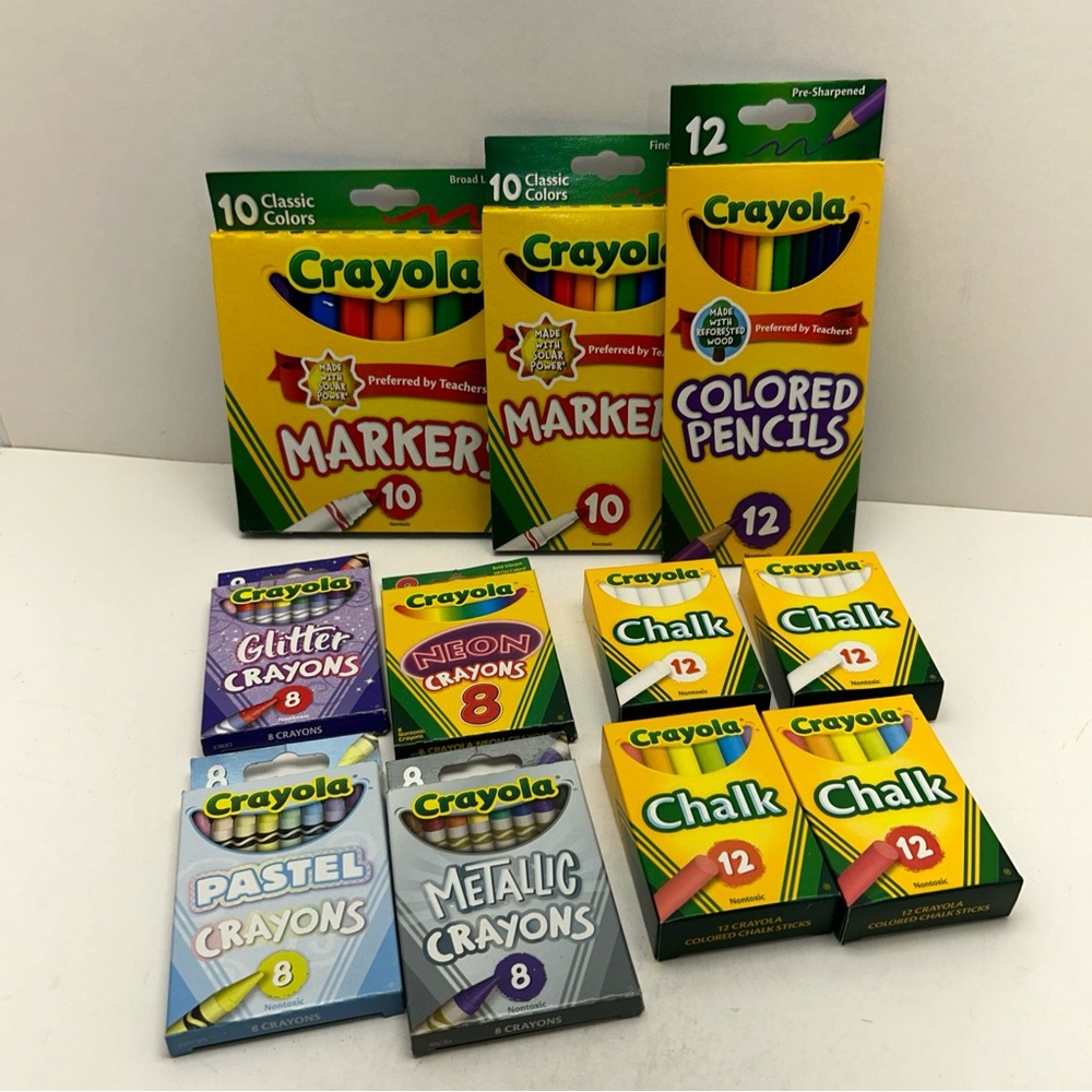 Crayola (Lot Of 11) Markers, Colored Pencils, Chalk And Crayons